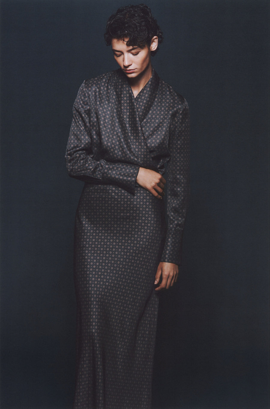 Anna Lee wears the Lea Shirt and Riva Skirt in Ink Foulard.