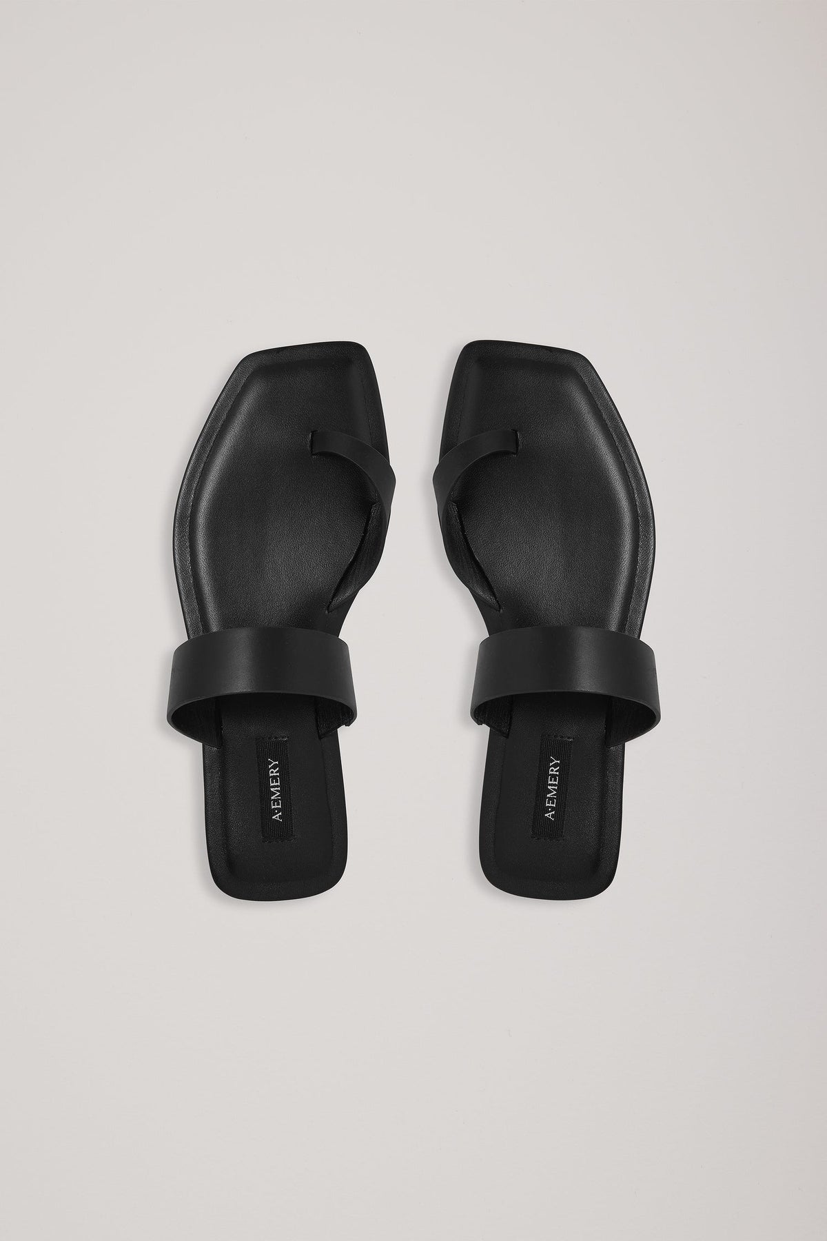 The Kasper Sandal