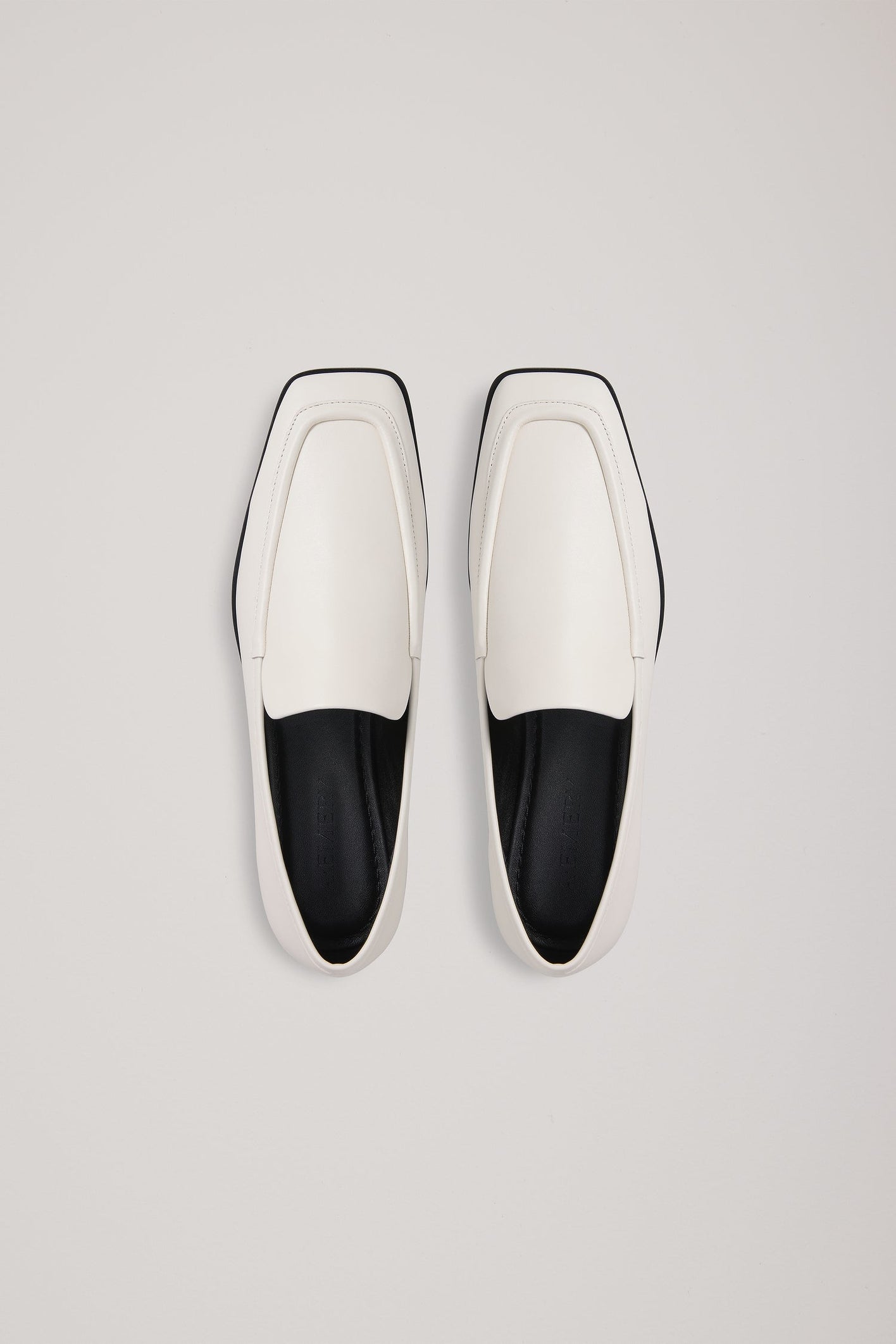 The Lane Loafer