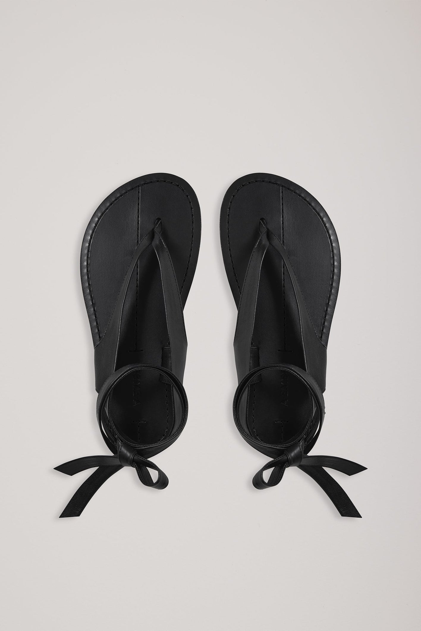 The Elmer Sandal