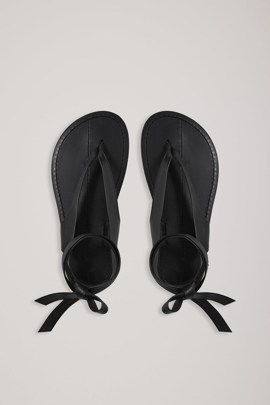 The Elmer Sandal
