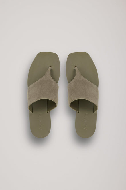 The Paton Sandal
