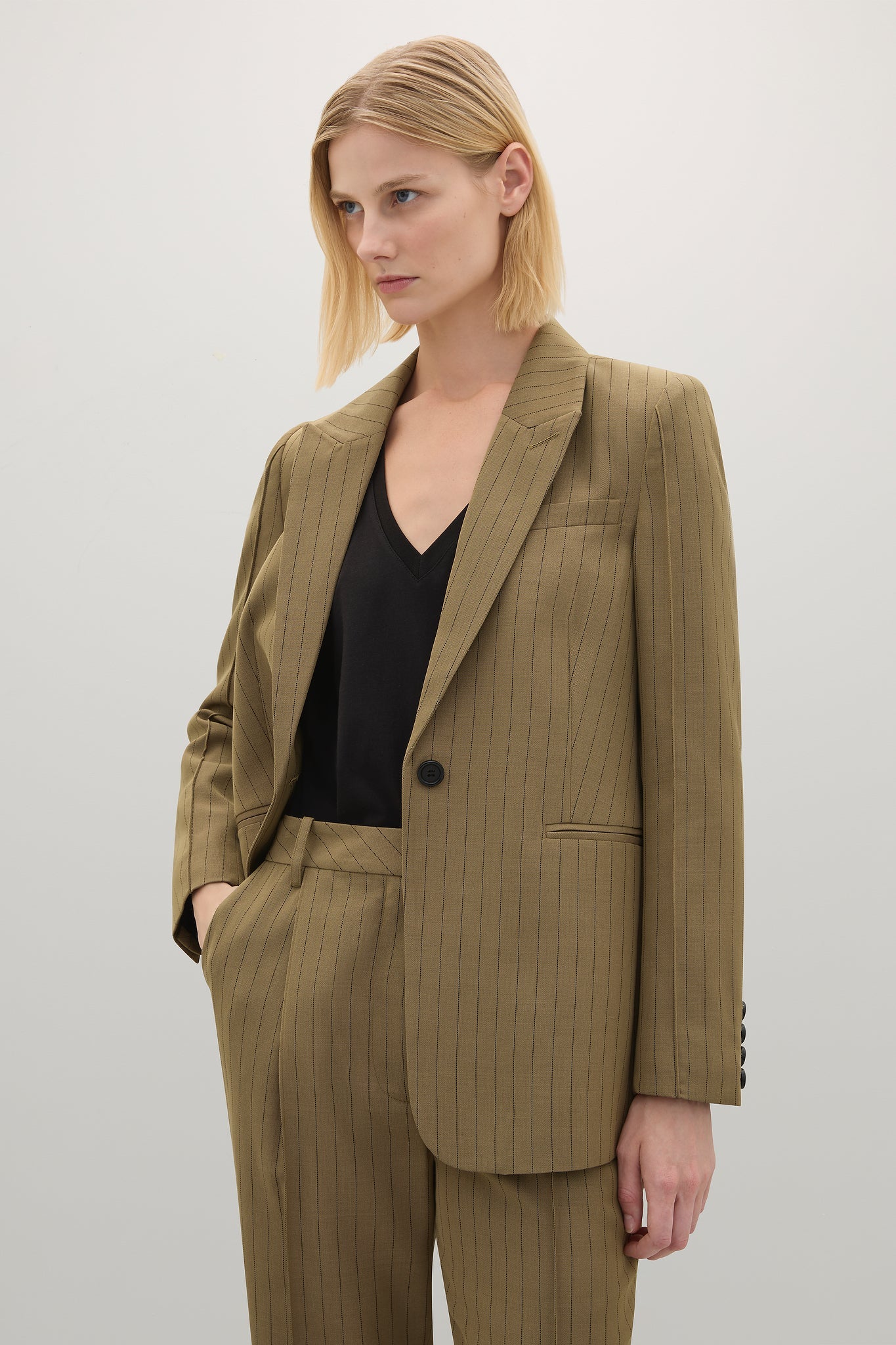The Maya Blazer