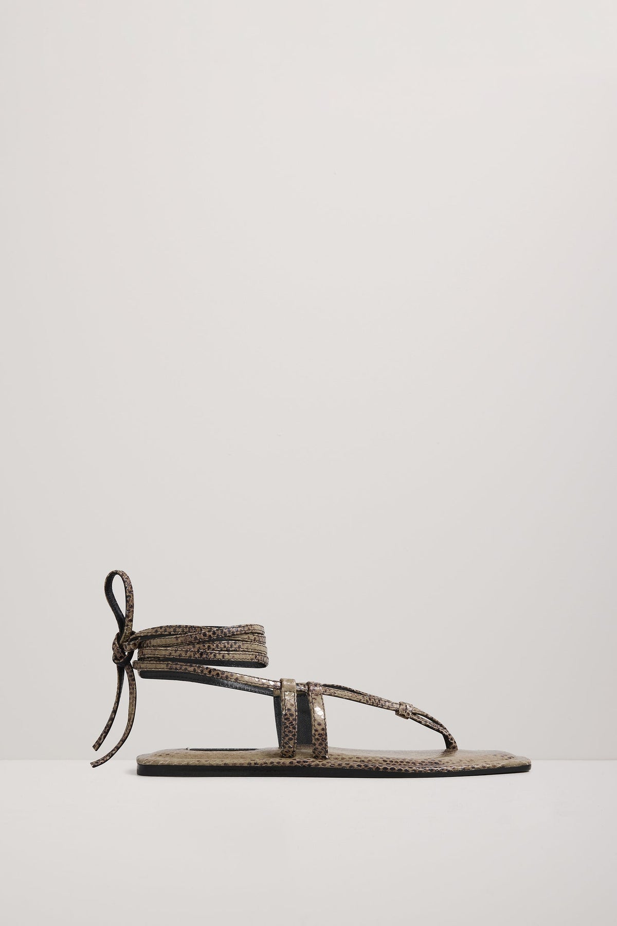 The Raslo Sandal