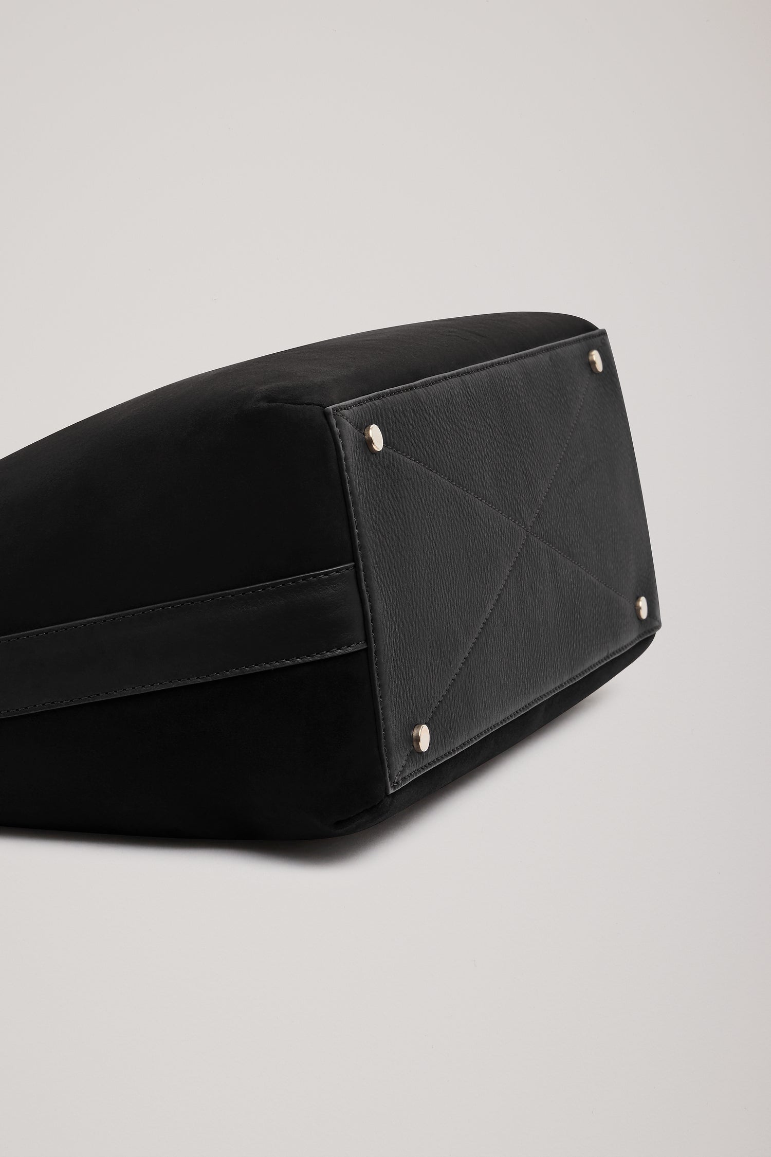 The Ellis Bag