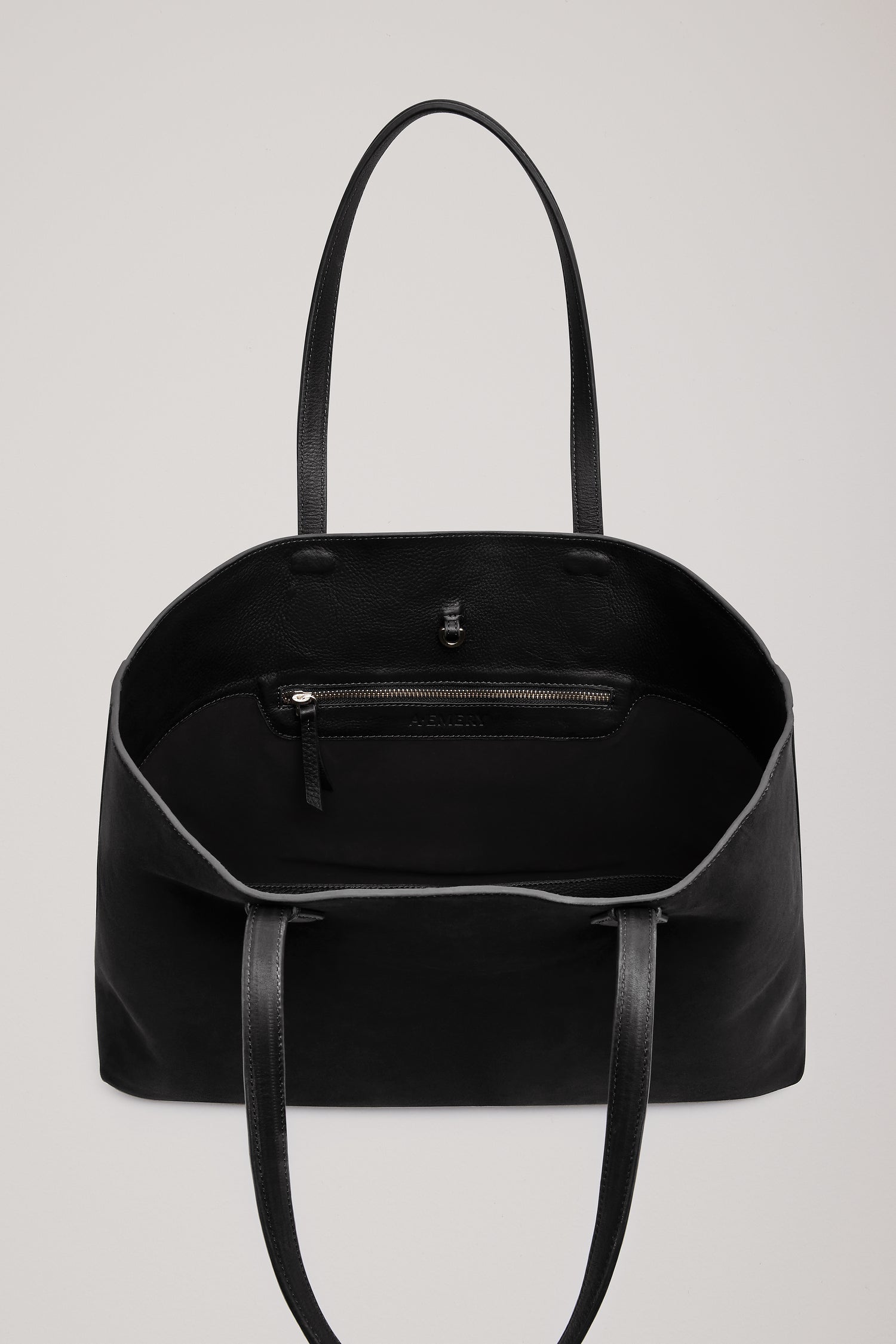 The Ellis Bag